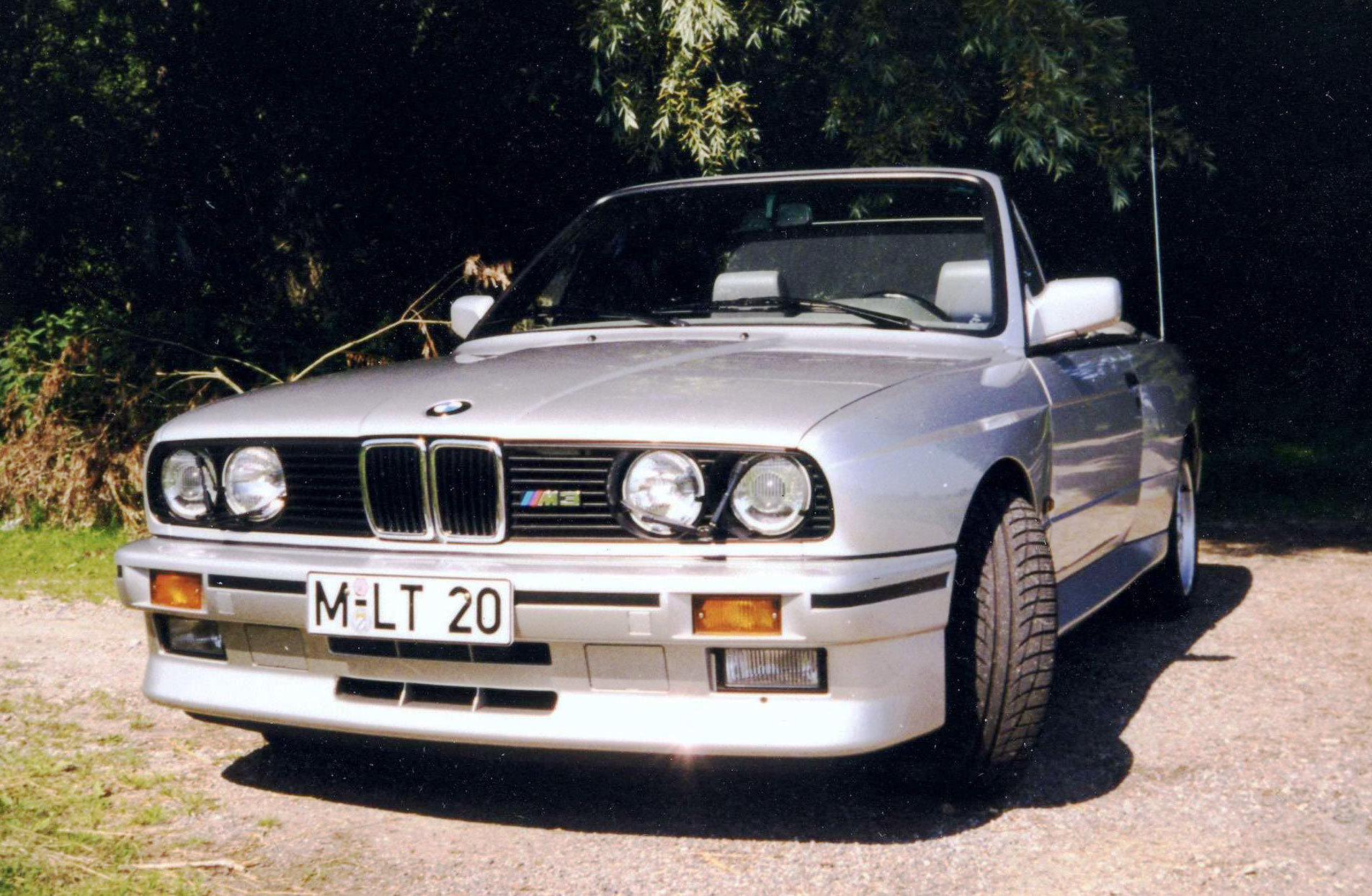 Old bmw convertible discount