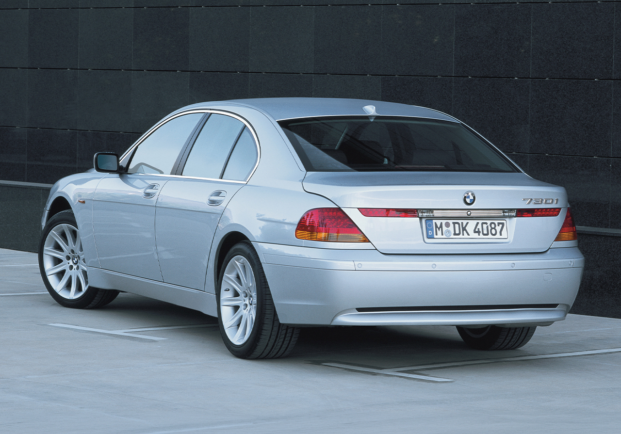 BMW 730i (E65)