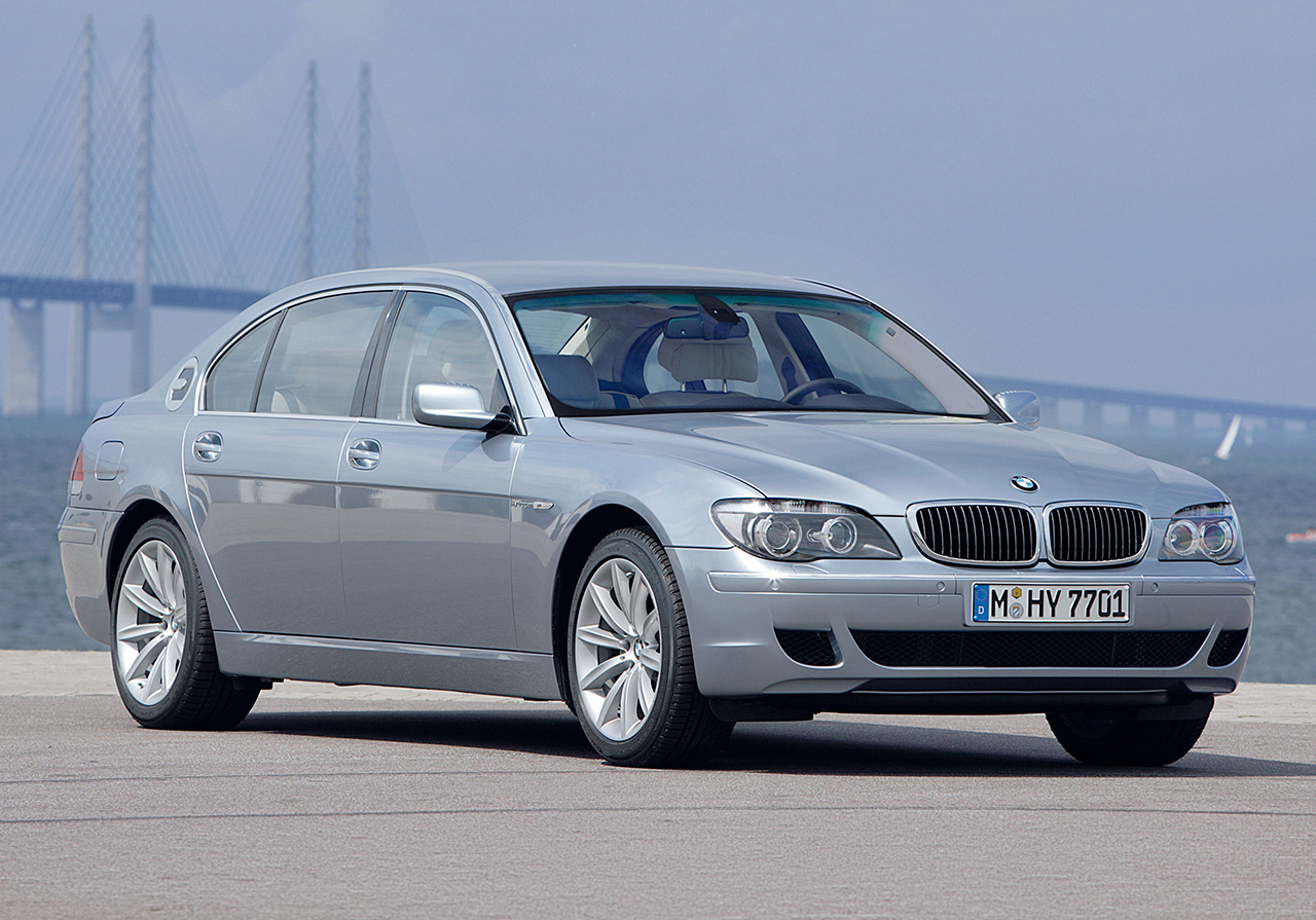 BMW Hydrogen 7 (E68)