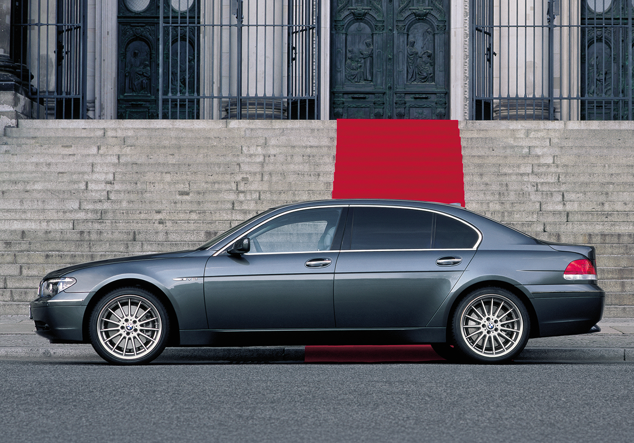 BMW 750Li (E66)