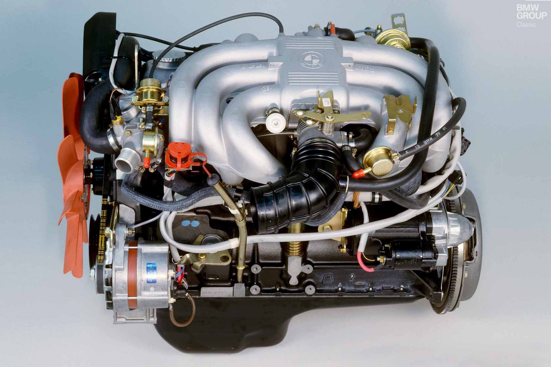 Motor bmw 525e
