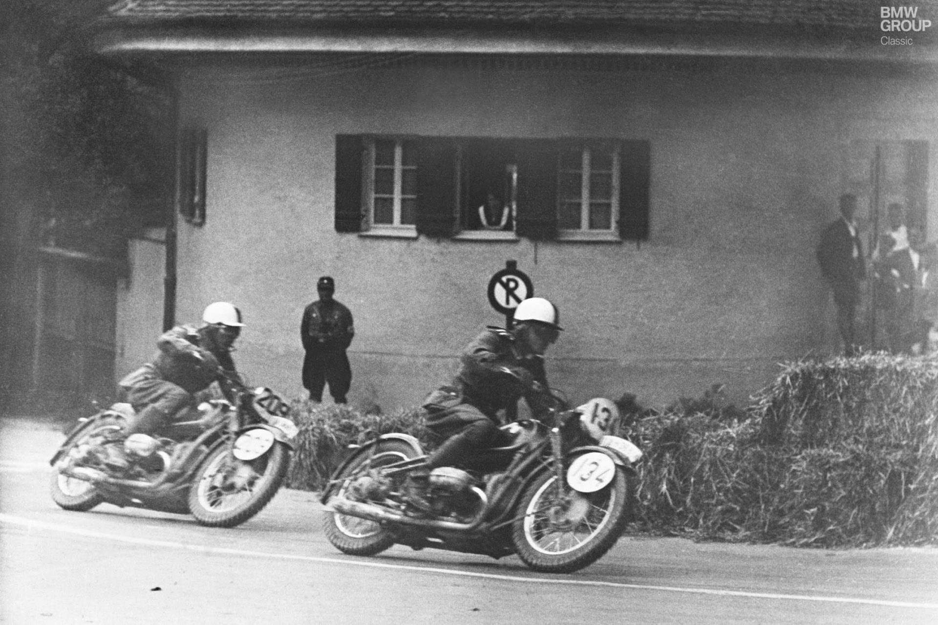 BMW R5