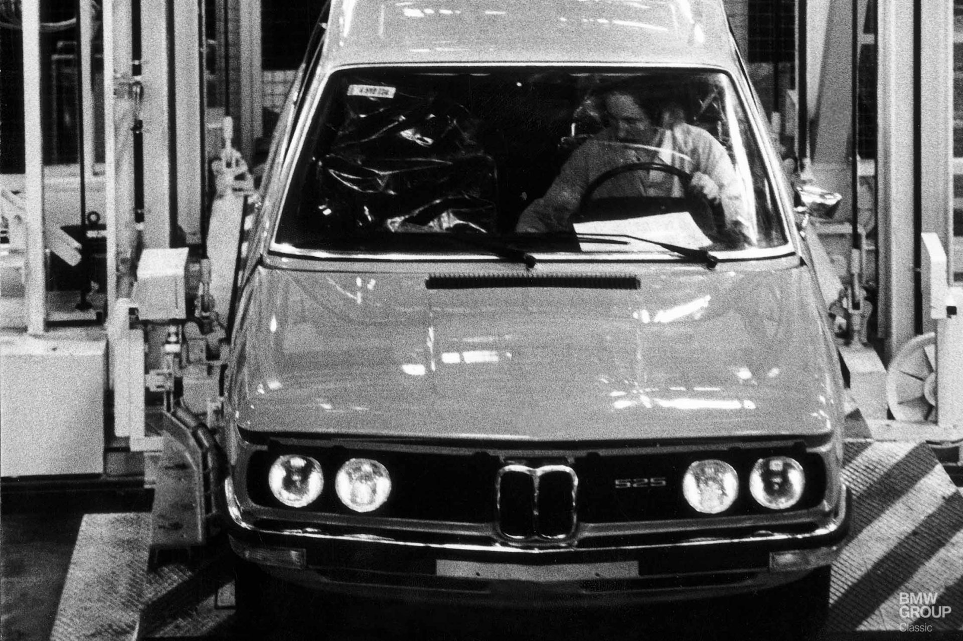 BMW 525