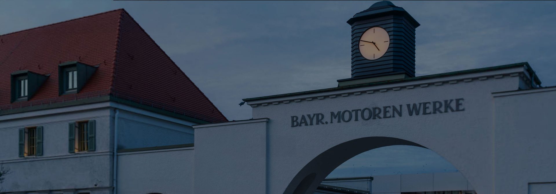 Eingangstor der Bayrischen Motoren Werke in München