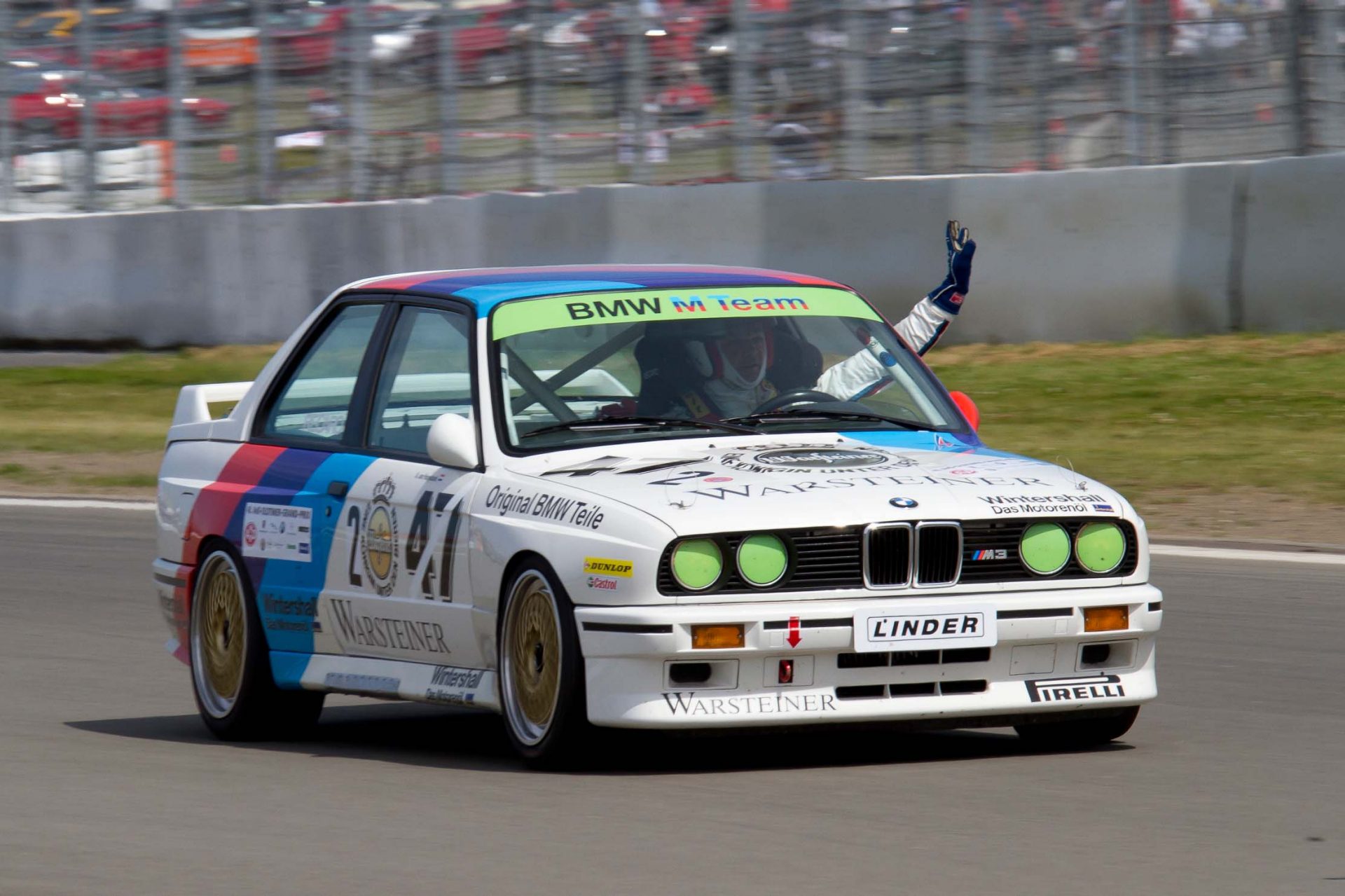 BMW M3 Gruppe A DTM 2,3