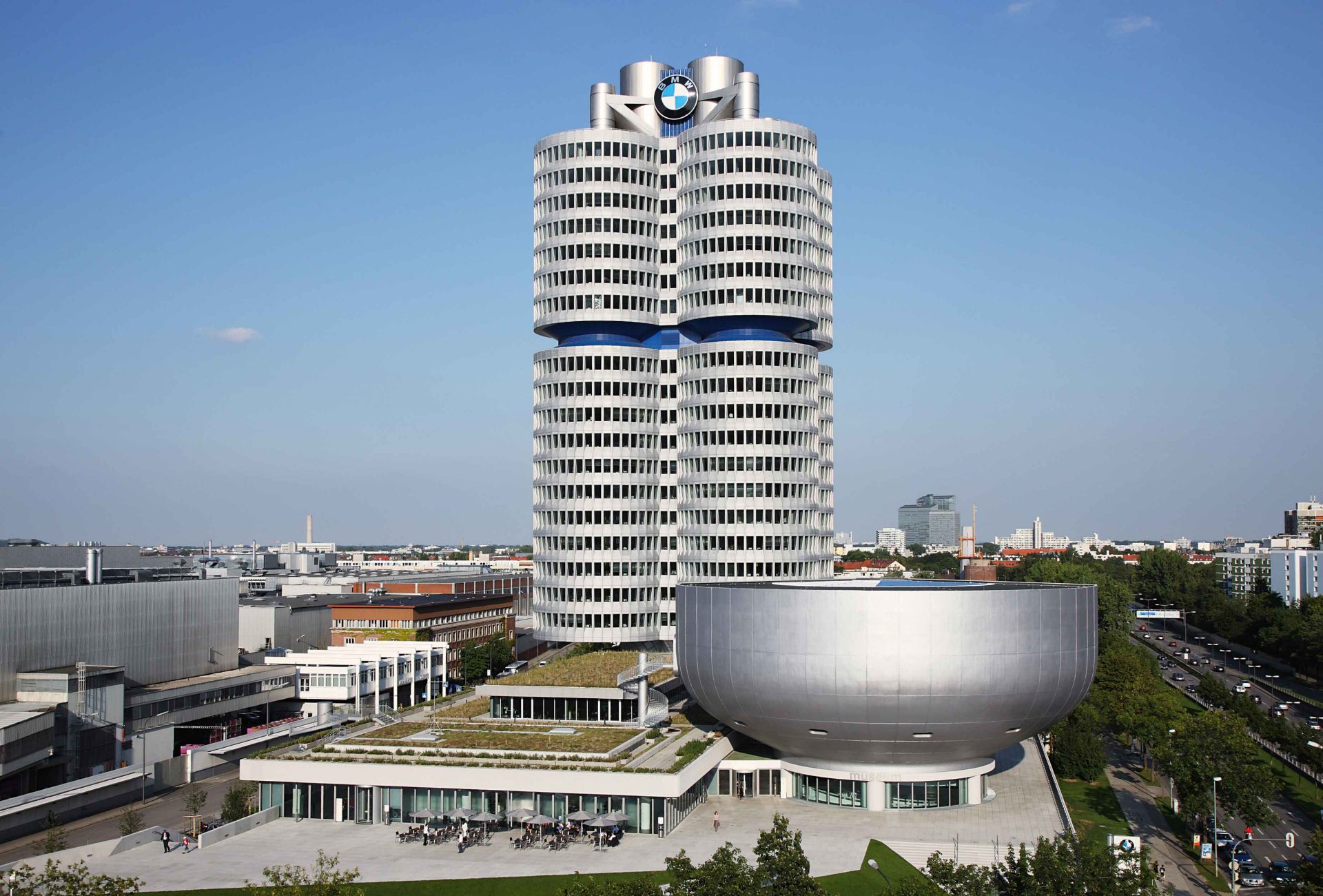 BMW Hochhaus und BMW Museum 2008