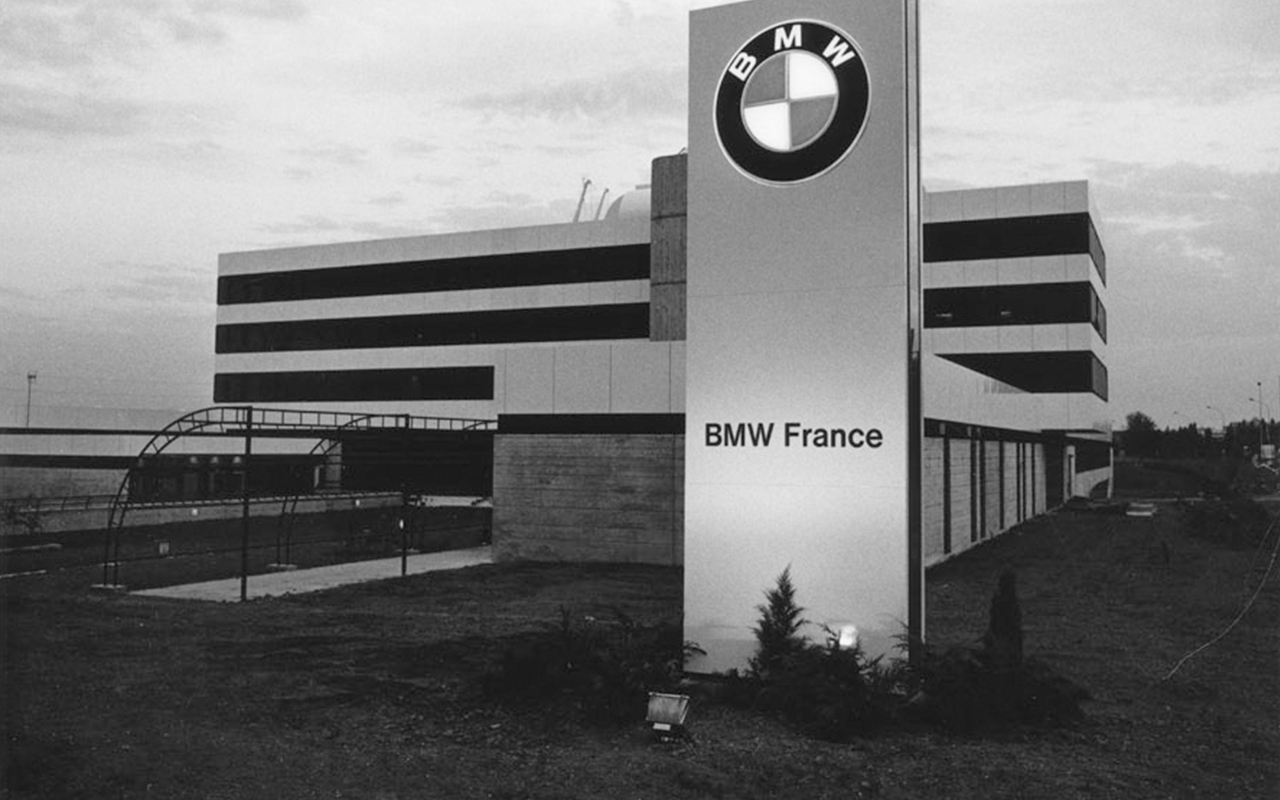 BMW sales subsidiaries established worldwide.