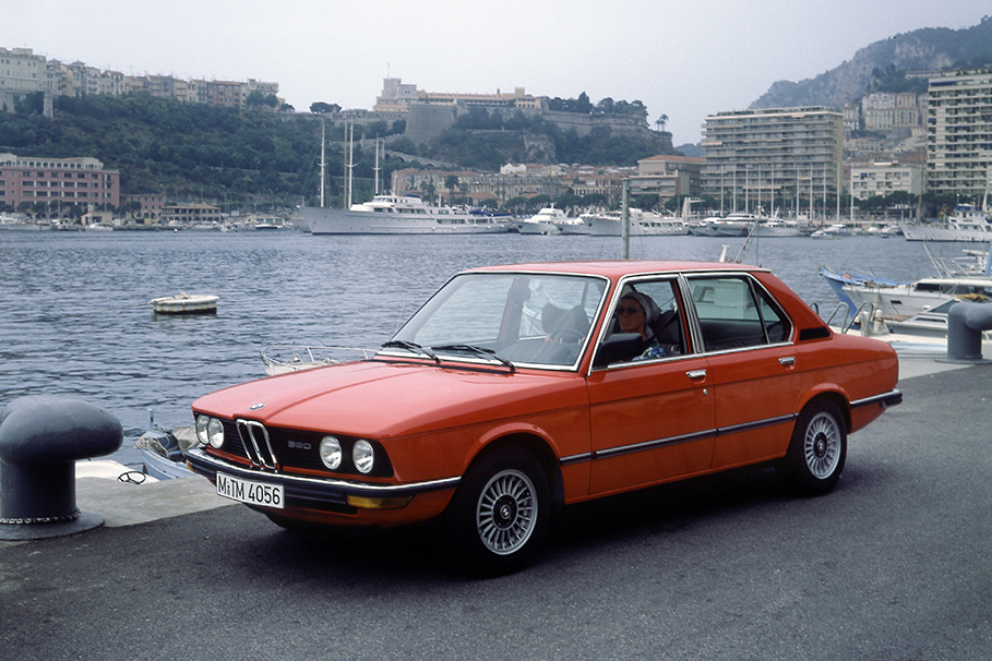 BMW E12
