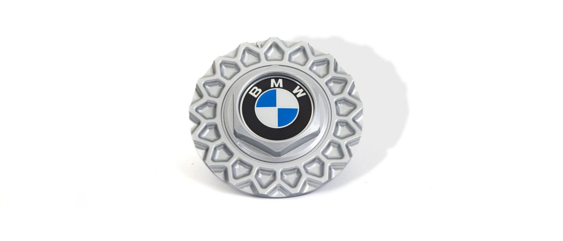 BMW Classic reproduction hub cap