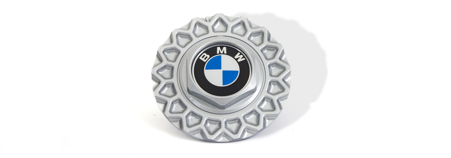 BMW Classic reproduction hub cap